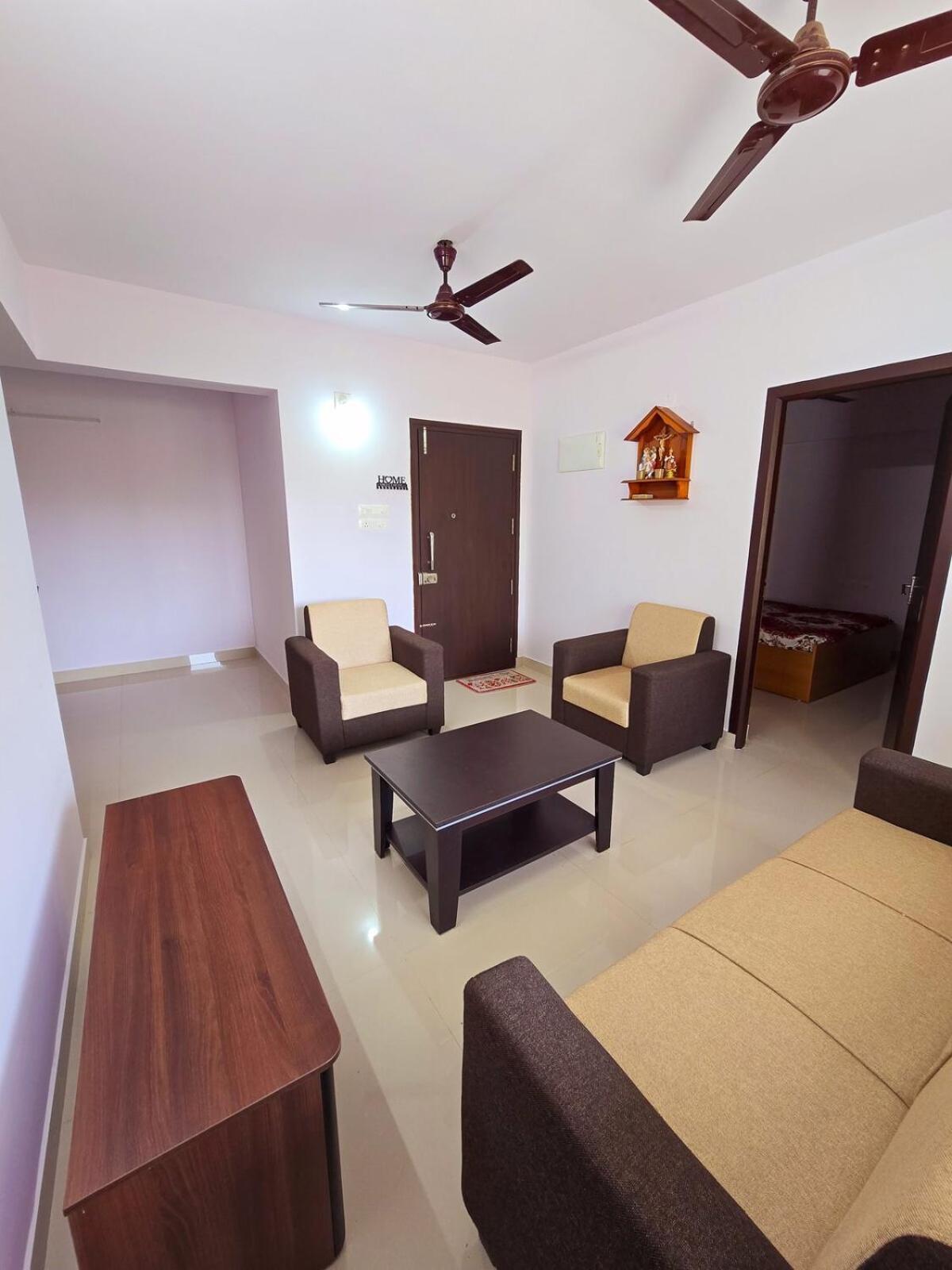 Appartamento Cozy Apt Easy Access - Groceries & Transport Mangalore Esterno foto