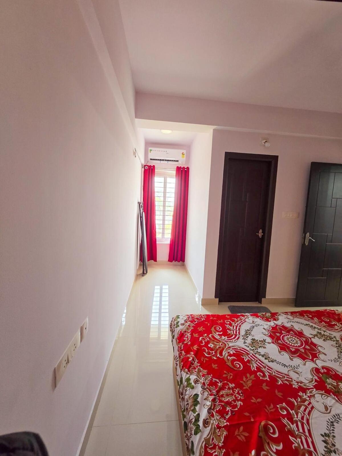 Appartamento Cozy Apt Easy Access - Groceries & Transport Mangalore Esterno foto